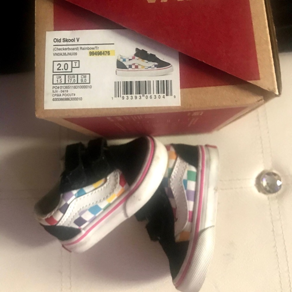 Old Skool Rainbow Checkboard Vans INFANT SIZE 2